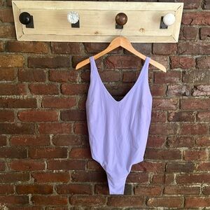 Lulumon Highcut One Piece Bathing Suit Size 12